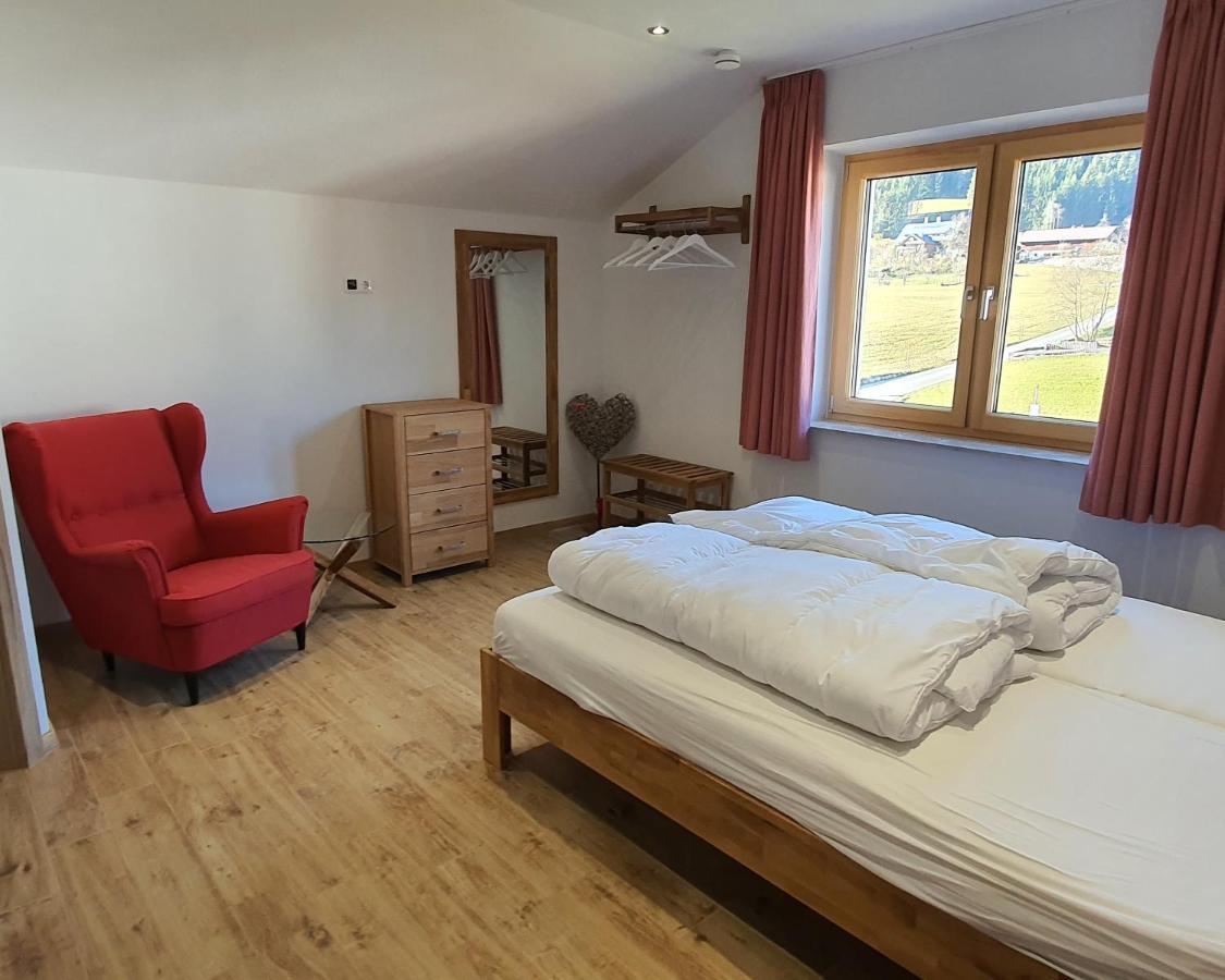 Hotel Haus Friedrich à Gosau Extérieur photo